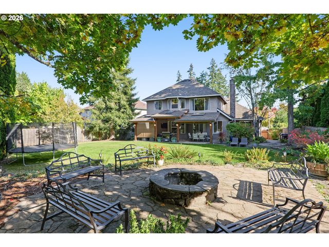 445 Sw 167TH Ave, Beaverton, OR 97006