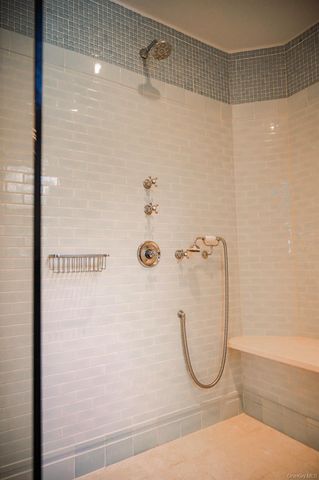 43 Ontio Road, Tuxedo Park, NY 10987