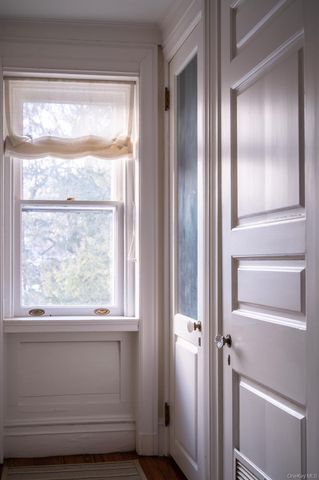 43 Ontio Road, Tuxedo Park, NY 10987