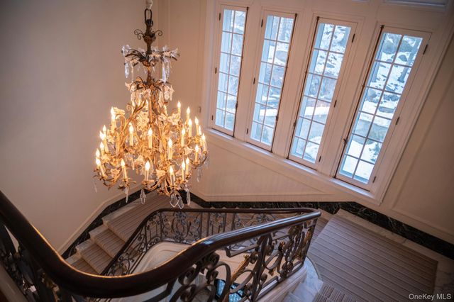 43 Ontio Road, Tuxedo Park, NY 10987