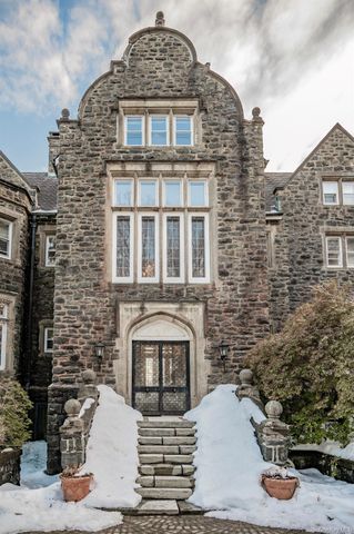 43 Ontio Road, Tuxedo Park, NY 10987