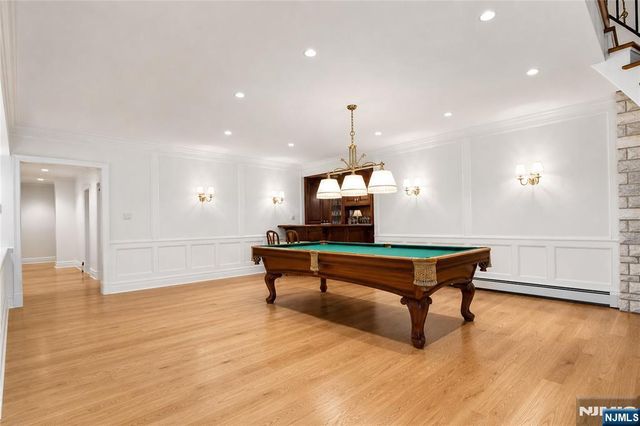 3 Highwood Place, Alpine, NJ 07620
