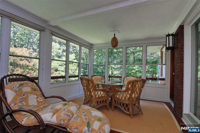 3 Highwood Place, Alpine, NJ 07620