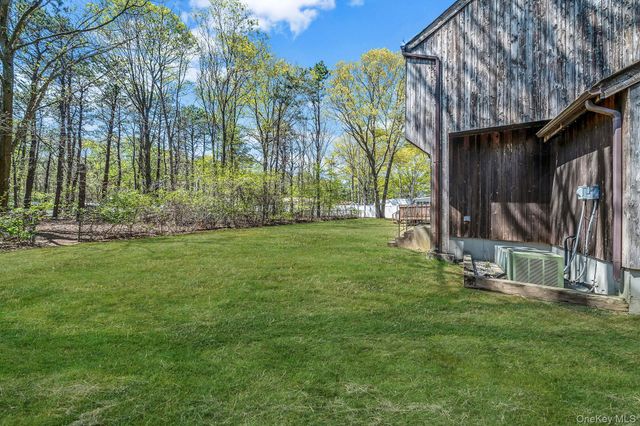 10 Lily Drive, South Setauket, NY 11720