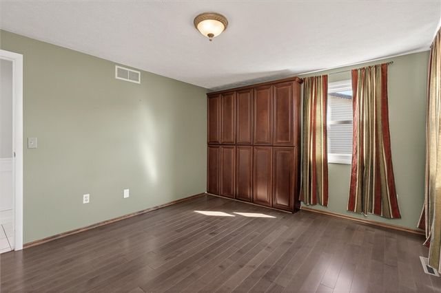 9 Cold Spring Circle, Gates, NY 14624