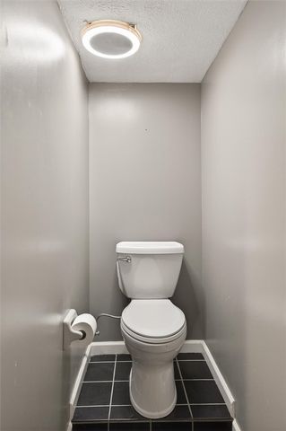 9 Cold Spring Circle, Gates, NY 14624