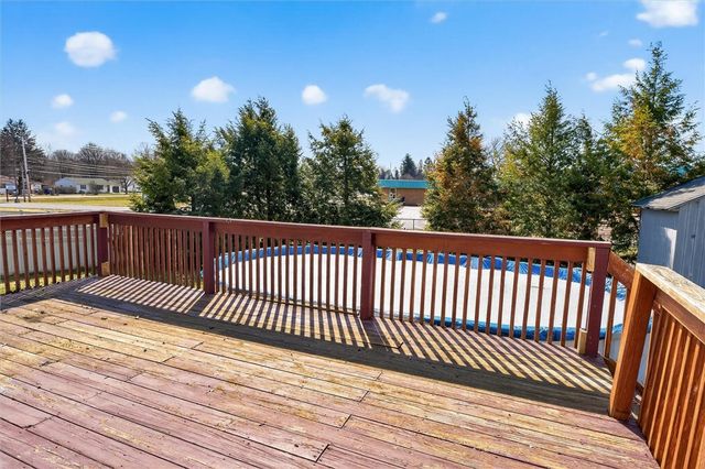 9 Cold Spring Circle, Gates, NY 14624