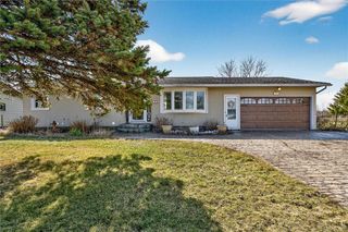 9 Cold Spring Circle, Gates, NY 14624