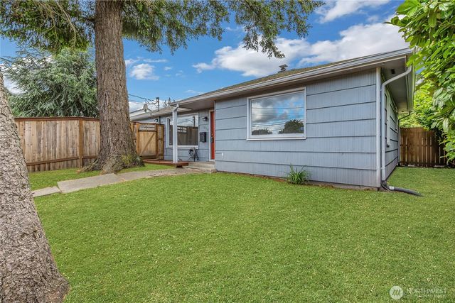 1812 S Sprague Avenue, Tacoma, WA 98405