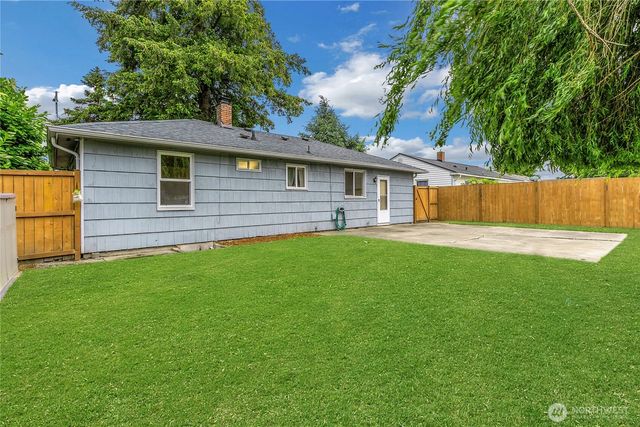 1812 S Sprague Avenue, Tacoma, WA 98405
