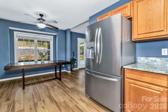 58 S Sunberry Trail, Fletcher, NC 28732