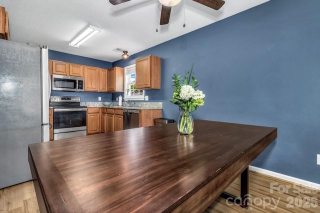 58 S Sunberry Trail, Fletcher, NC 28732