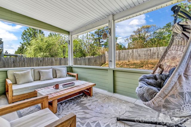 58 S Sunberry Trail, Fletcher, NC 28732