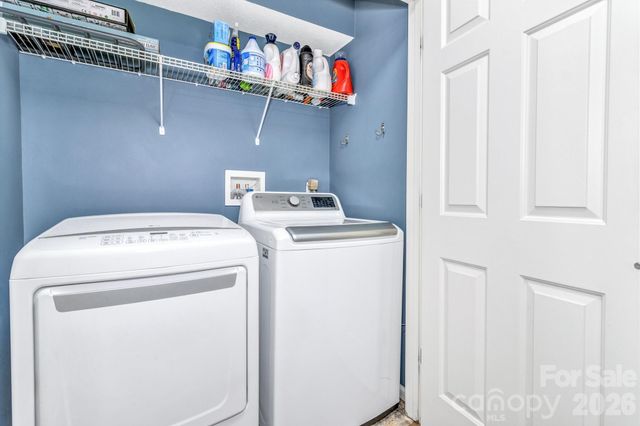58 S Sunberry Trail, Fletcher, NC 28732
