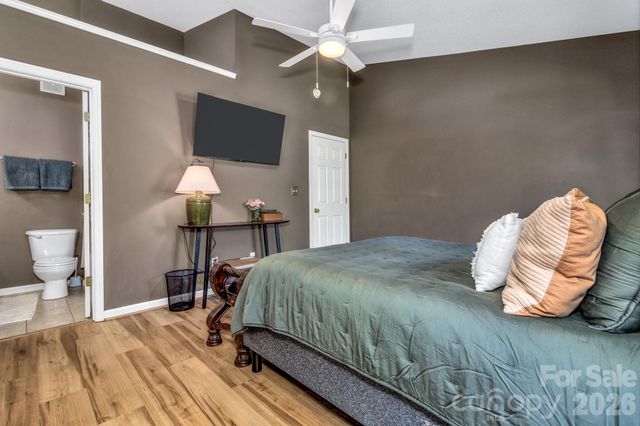 58 S Sunberry Trail, Fletcher, NC 28732