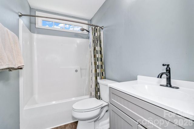 58 S Sunberry Trail, Fletcher, NC 28732