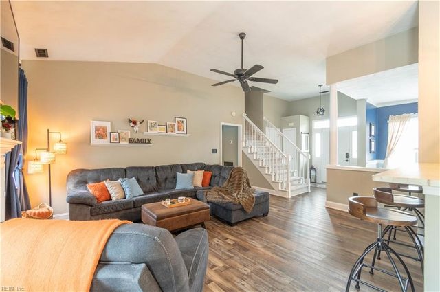 6201 Pelican View CT, Suffolk, VA 23435