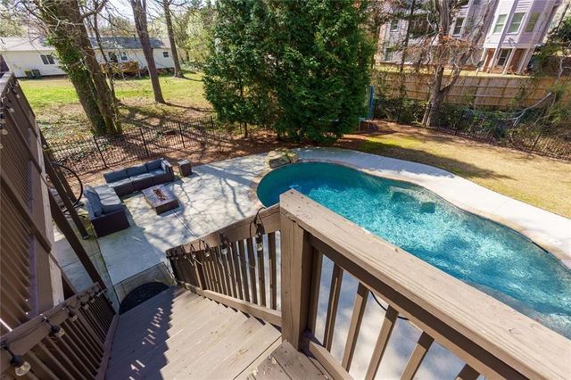 2709 Rustling Pines NE Court, Marietta, GA 30062