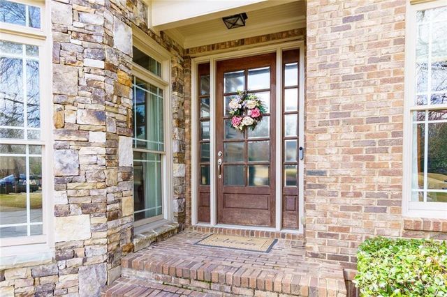 2709 Rustling Pines NE Court, Marietta, GA 30062