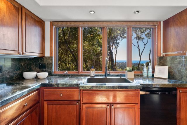 625 Quail Run Road, Aptos, CA 95003