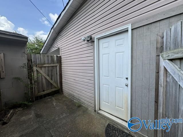 2810 Hillsboro Road SW, Huntsville, AL 35805