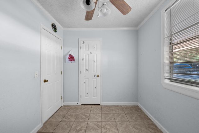 39 Will Kelly Avenue, Defuniak Springs, FL 32433