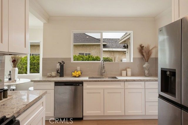 2070 El Sereno, Pasadena, CA 91103