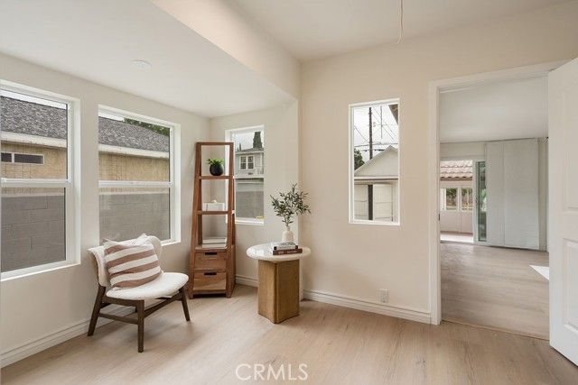 2070 El Sereno, Pasadena, CA 91103