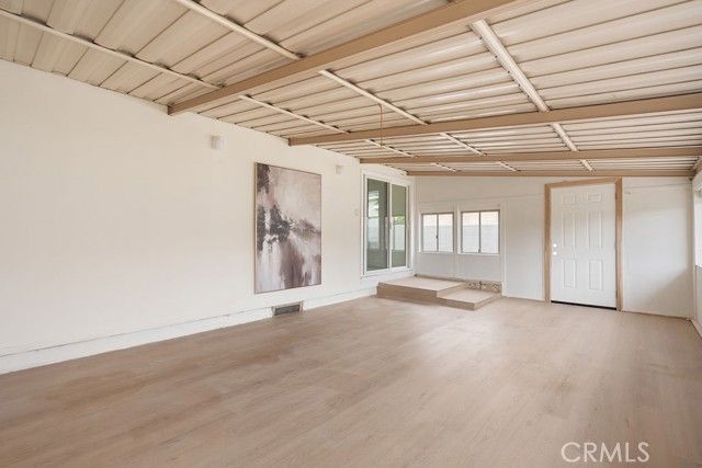 2070 El Sereno, Pasadena, CA 91103
