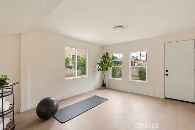 2070 El Sereno, Pasadena, CA 91103