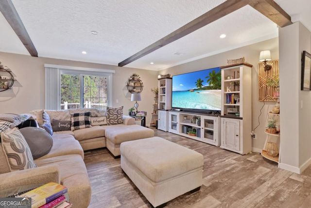 2505 Odum Road South, Odum, GA 31555