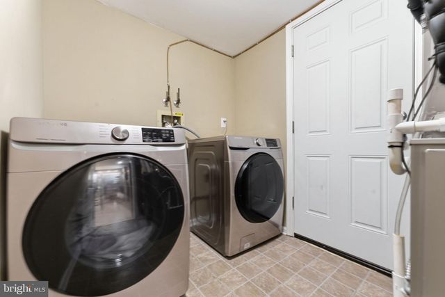 219 STIRRUP RD, Swedesboro, NJ 08085