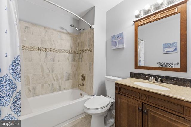 219 STIRRUP RD, Swedesboro, NJ 08085
