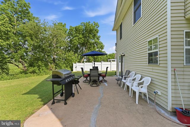 219 STIRRUP RD, Swedesboro, NJ 08085