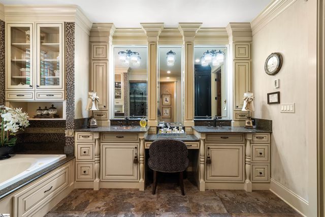 510 Ginseng Drive, Sunset, SC 29685
