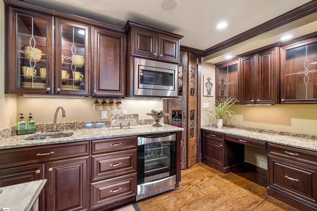 510 Ginseng Drive, Sunset, SC 29685