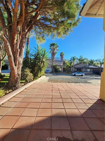 1454 Windrider, San Jacinto, CA 92582