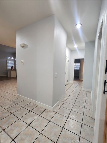 1454 Windrider, San Jacinto, CA 92582