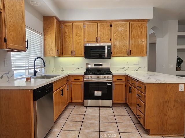 1454 Windrider, San Jacinto, CA 92582