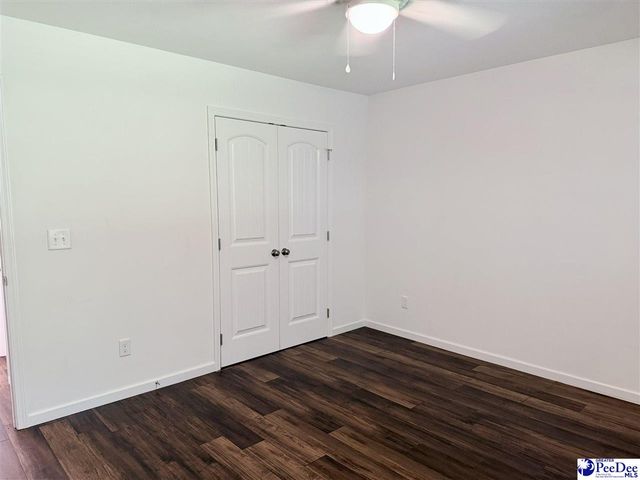 4052 Milan Rd, Florence, SC 29506