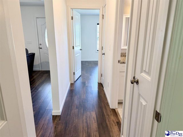 4052 Milan Rd, Florence, SC 29506