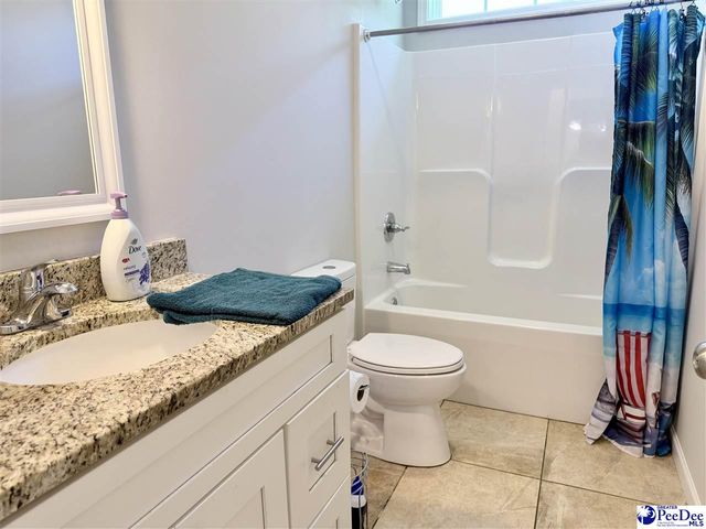 4052 Milan Rd, Florence, SC 29506