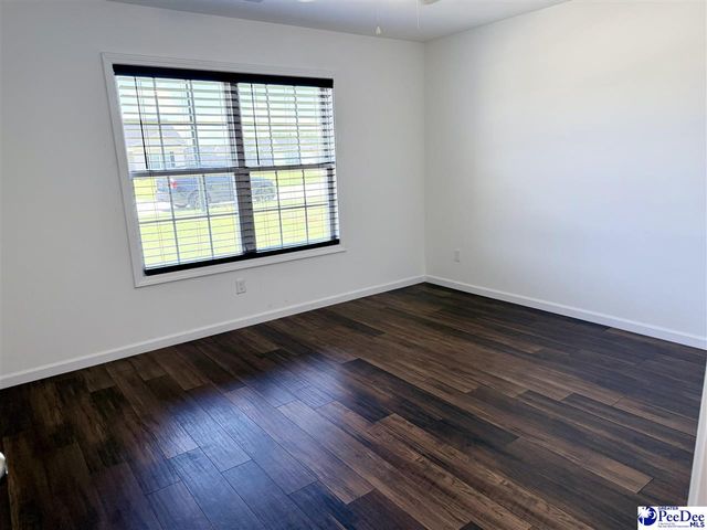 4052 Milan Rd, Florence, SC 29506