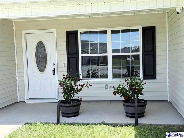 4052 Milan Rd, Florence, SC 29506