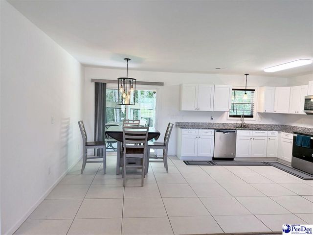 4052 Milan Rd, Florence, SC 29506