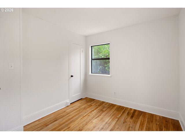1572 MCKINLEY Ct, Eugene, OR 97402