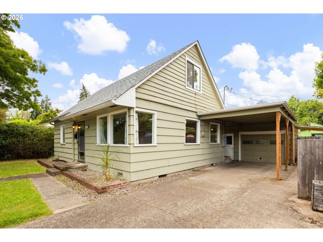 1572 MCKINLEY Ct, Eugene, OR 97402