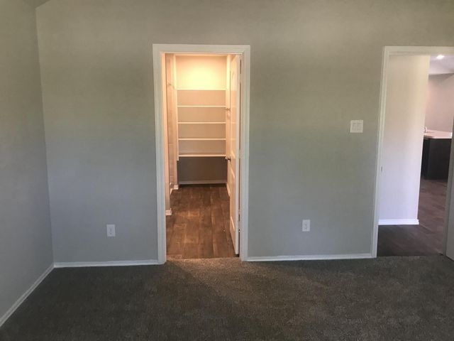 16817 Lonely Pines, Conroe, TX 77302