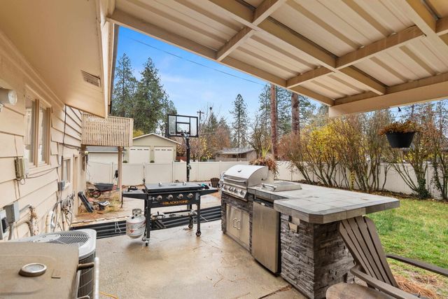 10820 E 22nd Ave, Spokane Valley, WA 99206