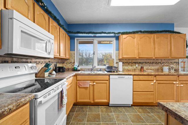 10820 E 22nd Ave, Spokane Valley, WA 99206